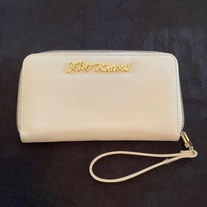 Betsey Johnson clutch/zipper wallet